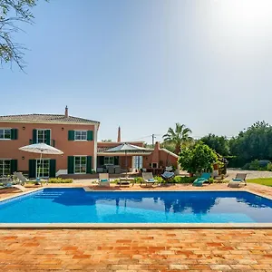 https://quinta-das-figueiras-bordeira.hotelaalgarve.com