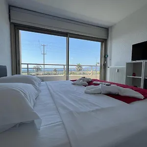https://licorne-g14.fr-provencehotel.com
