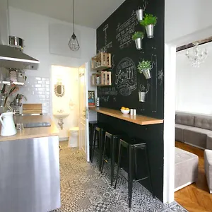 For The Bold, Chic And Open Minded Wien