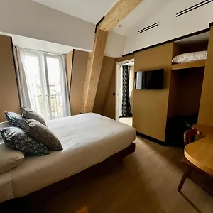 https://amiral-fondary.fr-paris.fr
